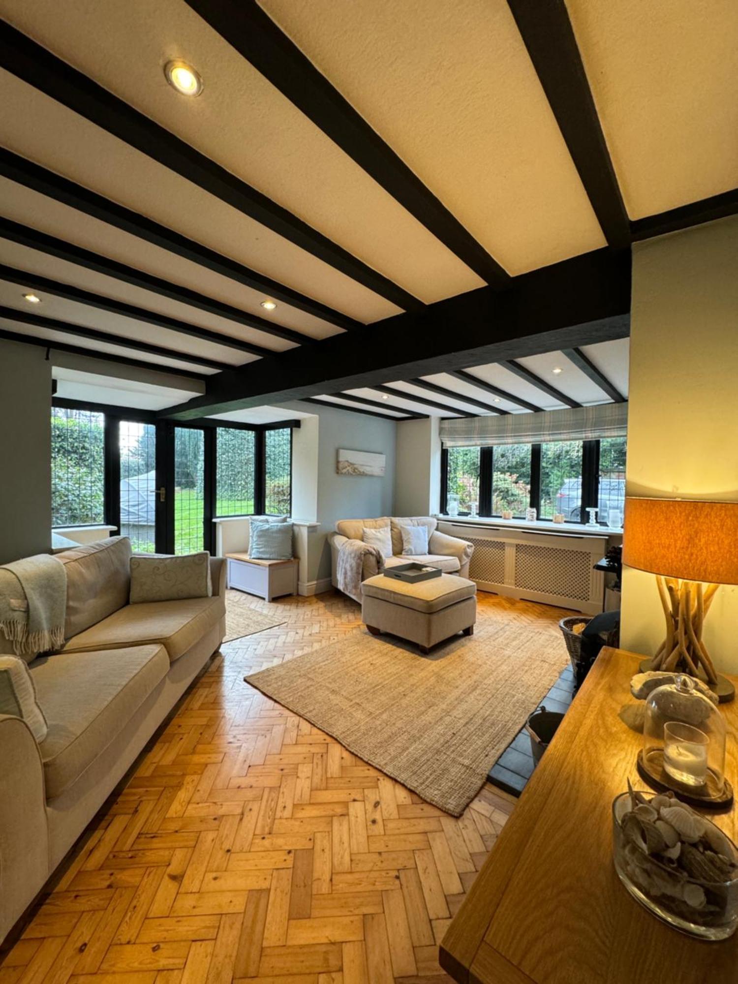 Thornton House Private Country House Thornton Hough Entire House Sleeps 6 Wirral Exterior photo