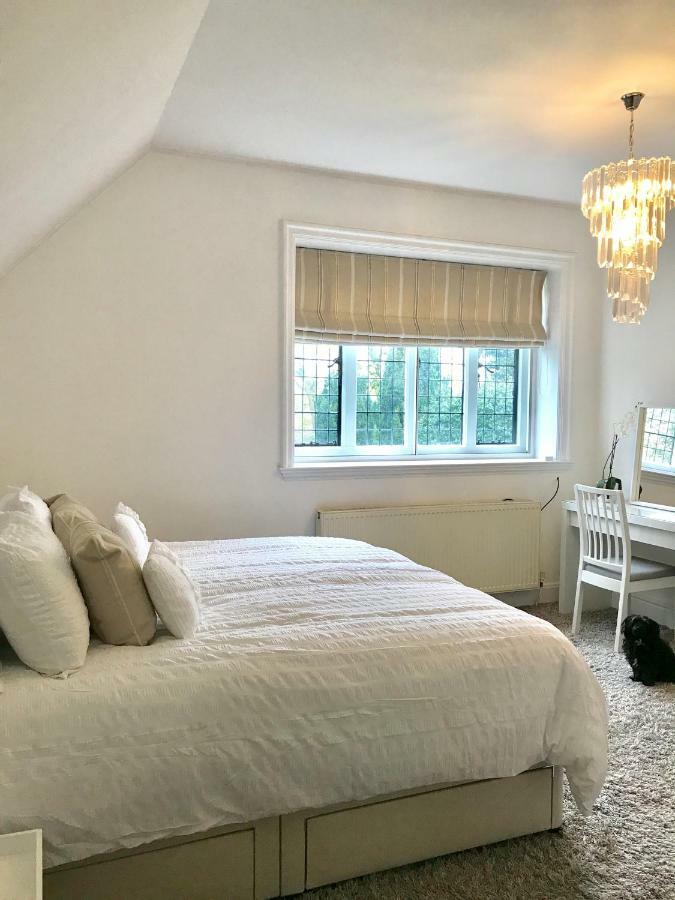 Thornton House Private Country House Thornton Hough Entire House Sleeps 6 Wirral Exterior photo